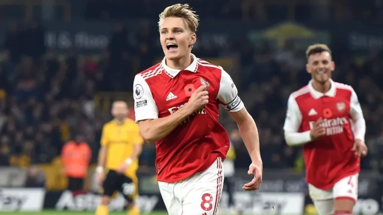 Arsenal is Five Points Clear! As Odegaard Doubles Downs Wolves