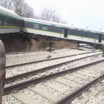 A train bound for Abuja from Kaduna derailed