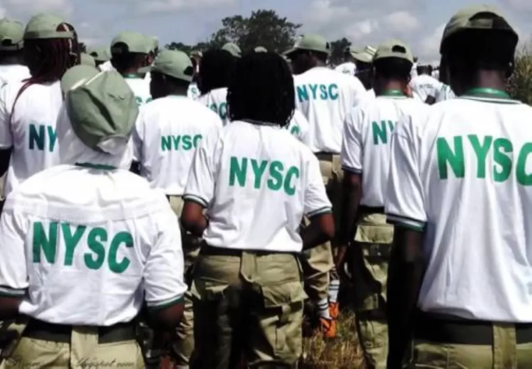 Gunmen kidnap 15 NYSC members in Anambra
