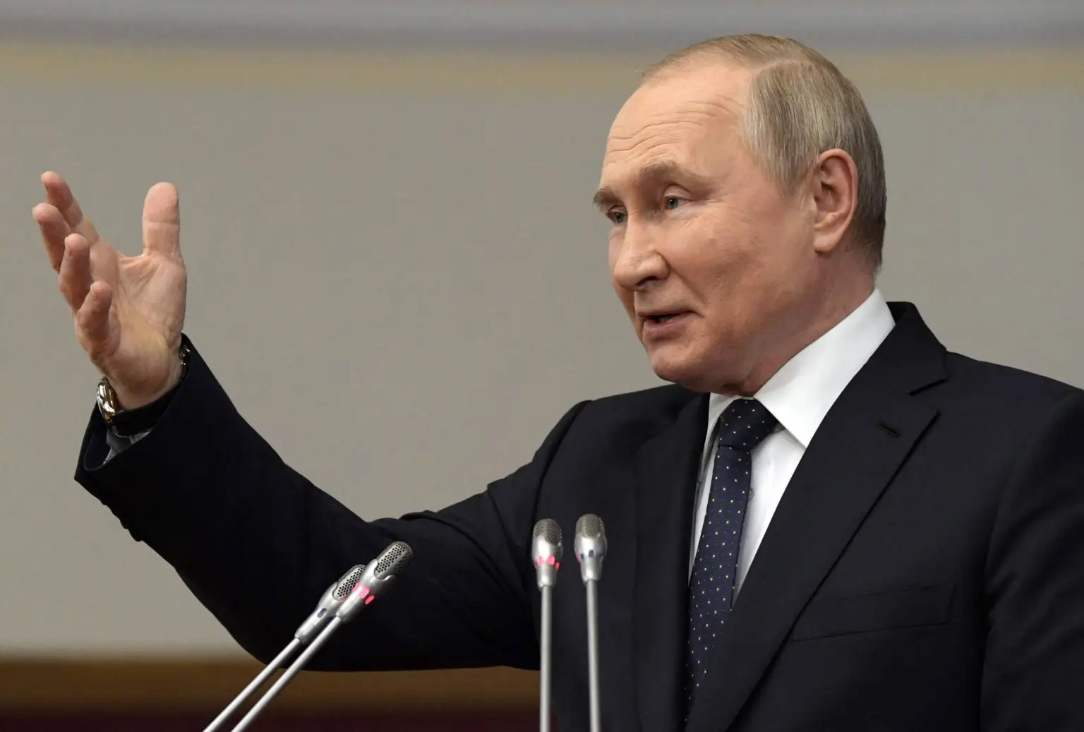 Putin to Meet China’s Top Diplomat in Moscow