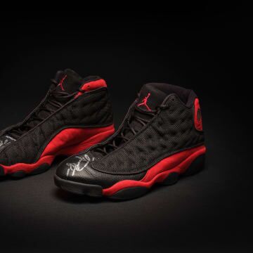 http___cdn.cnn_.com_cnnnext_dam_assets_230314141314-03-michael-jordan-air-1998-sale-360x360.jpg