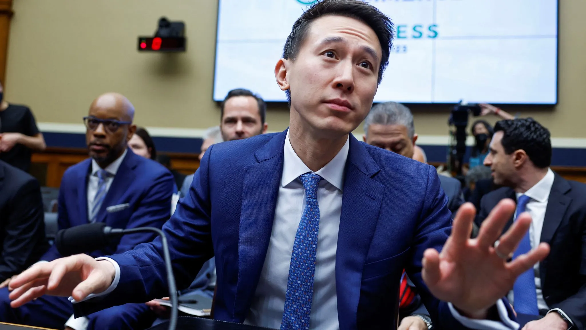 TikTok CEO Grilled By Sceptical US Lawmakers on Users' Safety