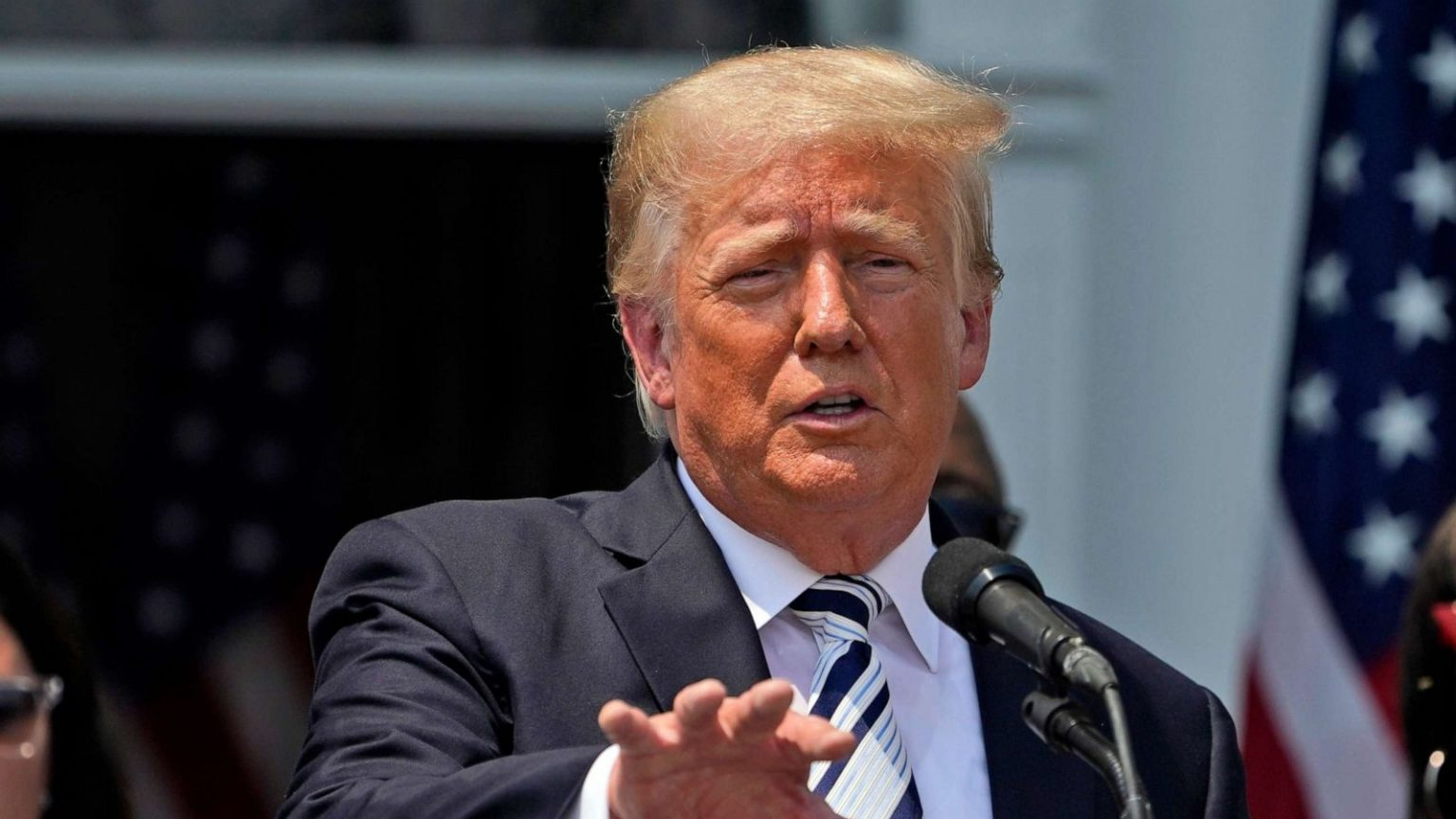 Trump to Fly to New York for Court Surrender Amid Tight Security