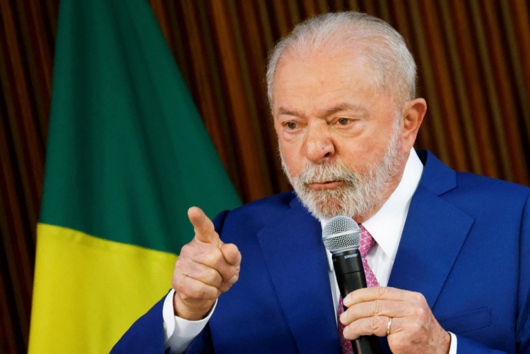 Lula Visits China, Seeking Ties and Ukraine Support