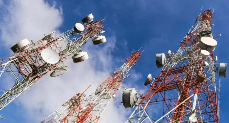 TELECOMMMM (1)