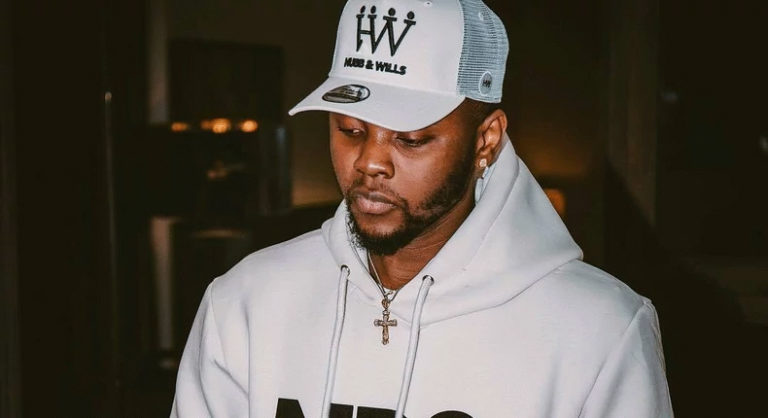 Kizz Daniel hints at separation from fiancée