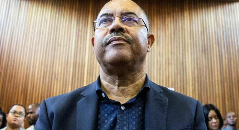 Mozambique's ex-finance minister at the mercy of a US court