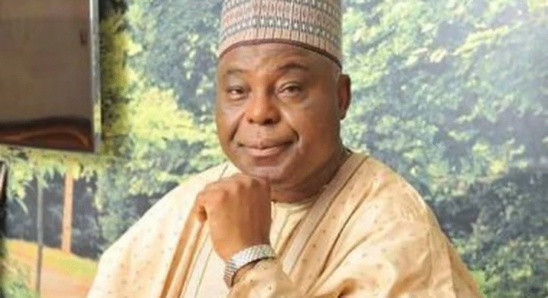 Oba of Benin assures Dokpesi’s family of support, prayers