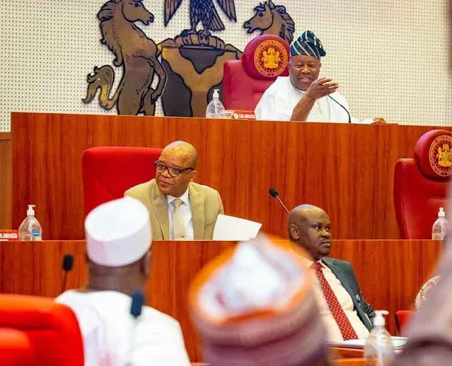 Senatee