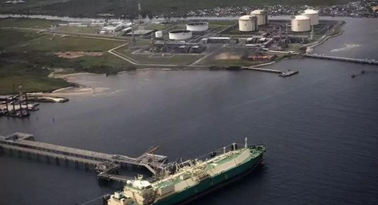 African nations projected to dominate Africa’s LNG market as use of fossil fuels wanes