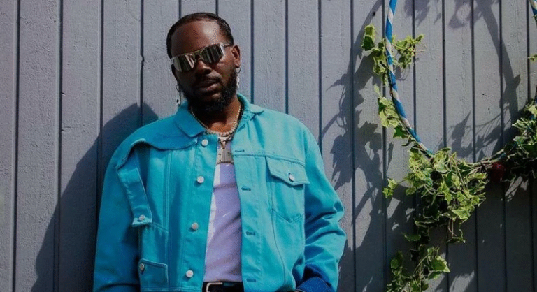 'You can't disrespect me and expect me to keep quiet' - Adekunle Gold