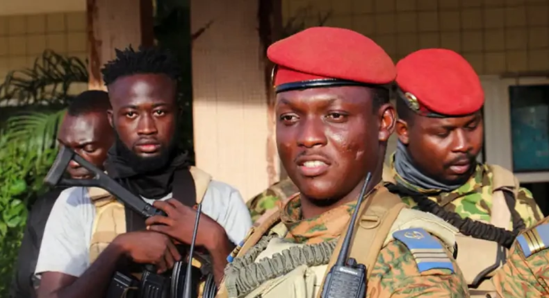 Burkina Faso junta shuts radio station over criticisms of Niger coupists