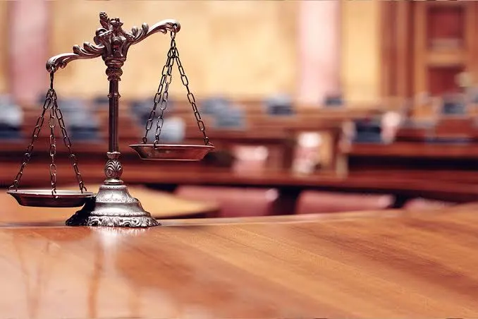 Court-image