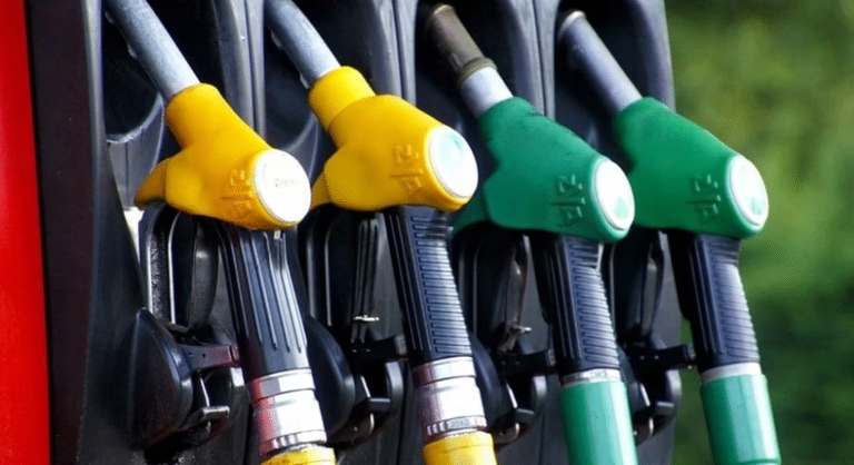 Investors support oil marketers' move to develop 30,000 gas stations