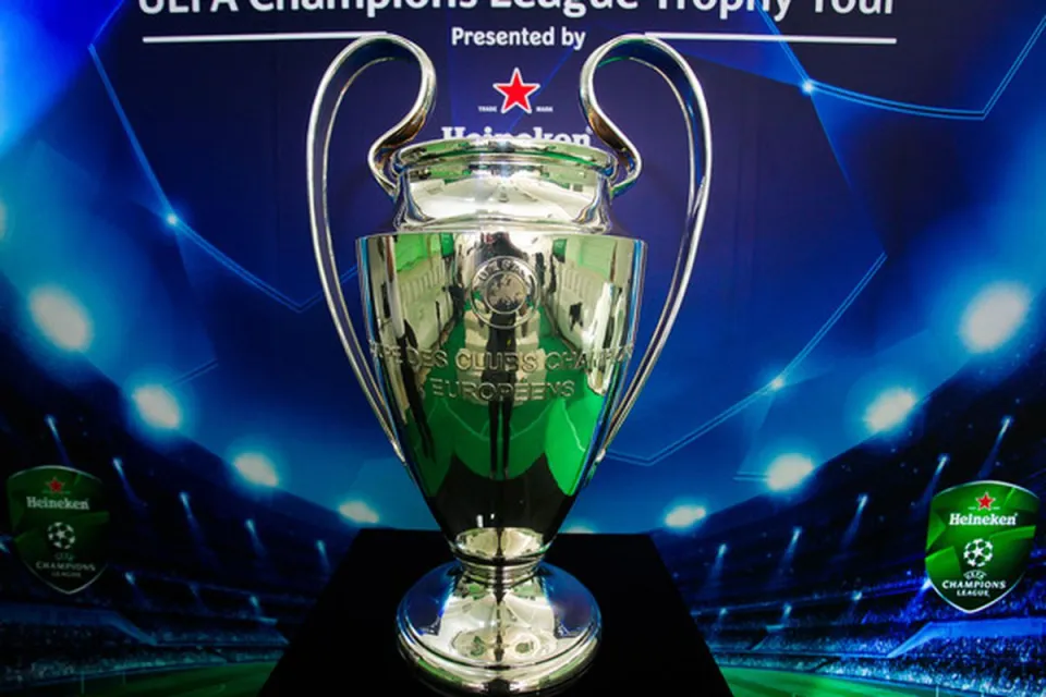 CHAMPIONS-LEAGUE