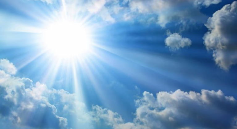 Nigerians should prepare for sunshine, haziness, thunderstorms this weekend