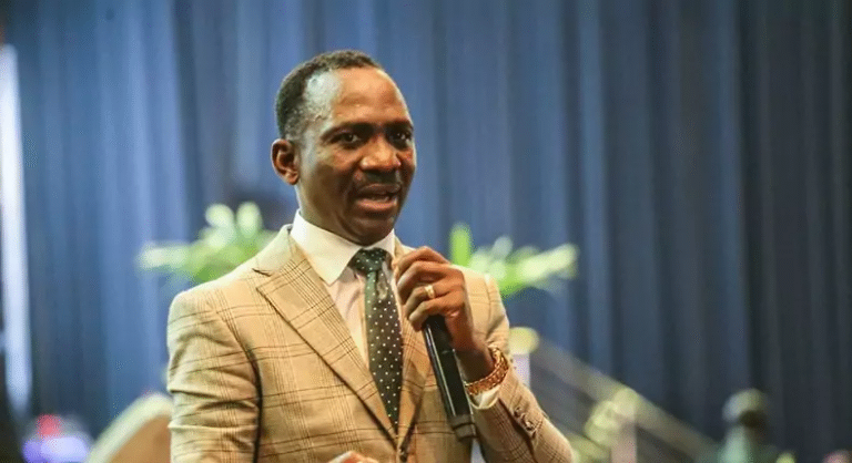 Dr Paul Enenche visits collapsed Dunamis church building in Makurdi