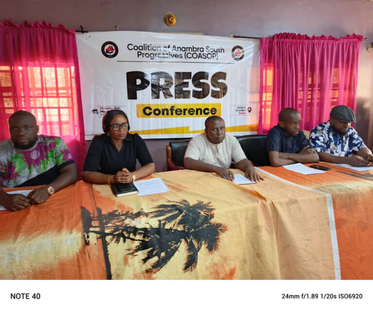Members-of-the-coalition-during-the-press-briefing-in-Awka.on-Monday