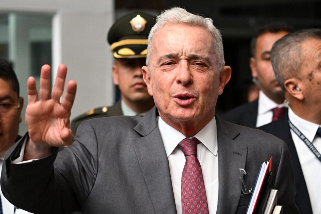 FILES-COLOMBIA-JUSTICE-POLITICS-URIBE