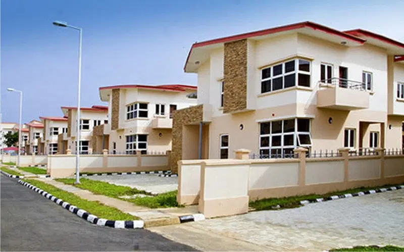 Real-Estate