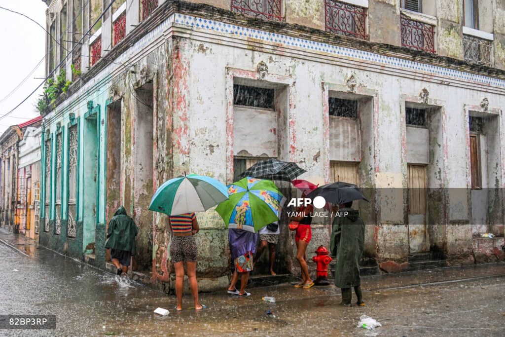 AFP__20251028__82BP3RP__v2__Mockup__TopshotCubaWeatherHurricaneMelissa