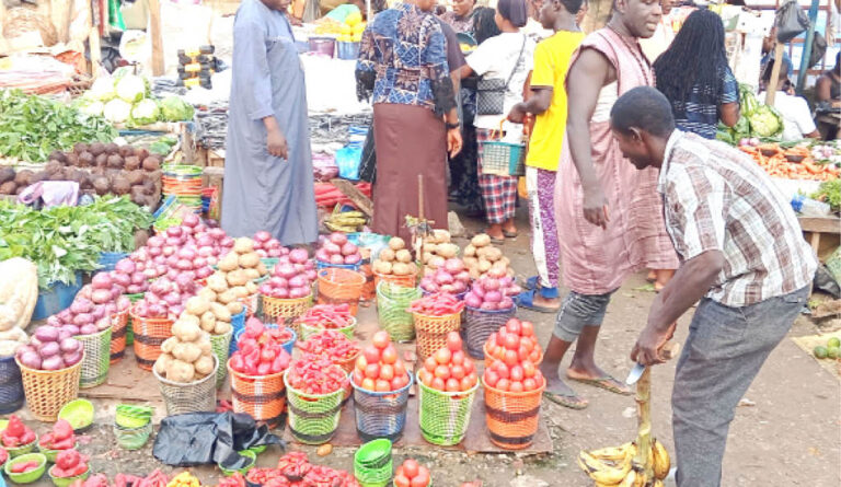 Traders-at-Utako-market-in-the-Federal-Capital-Territory-Abuja-at-the-weekend
