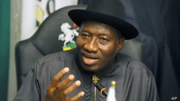 goodluck-jonathan (2)