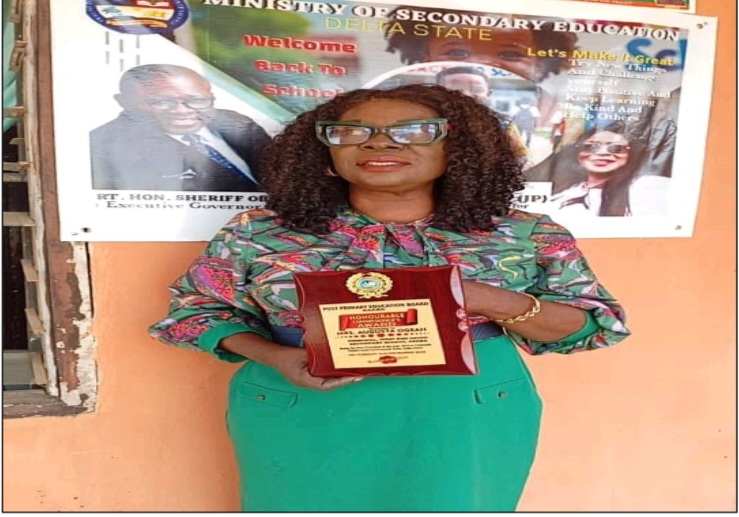 Screenshot_20251204_082107_WPS Office