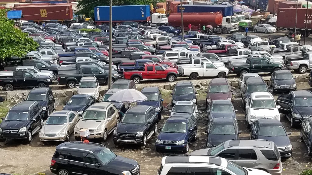 Used-vehicles-at-the-port