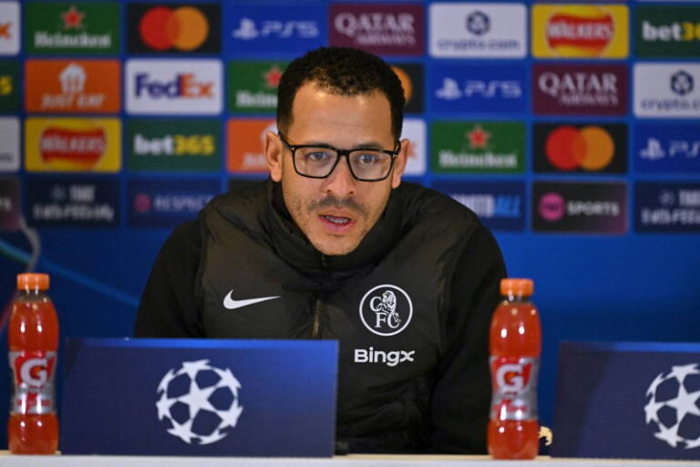 FBL-EUR-C1-CHELSEA-PRESSER