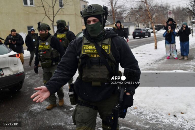 US immigration officer kills woman in Minneapolis